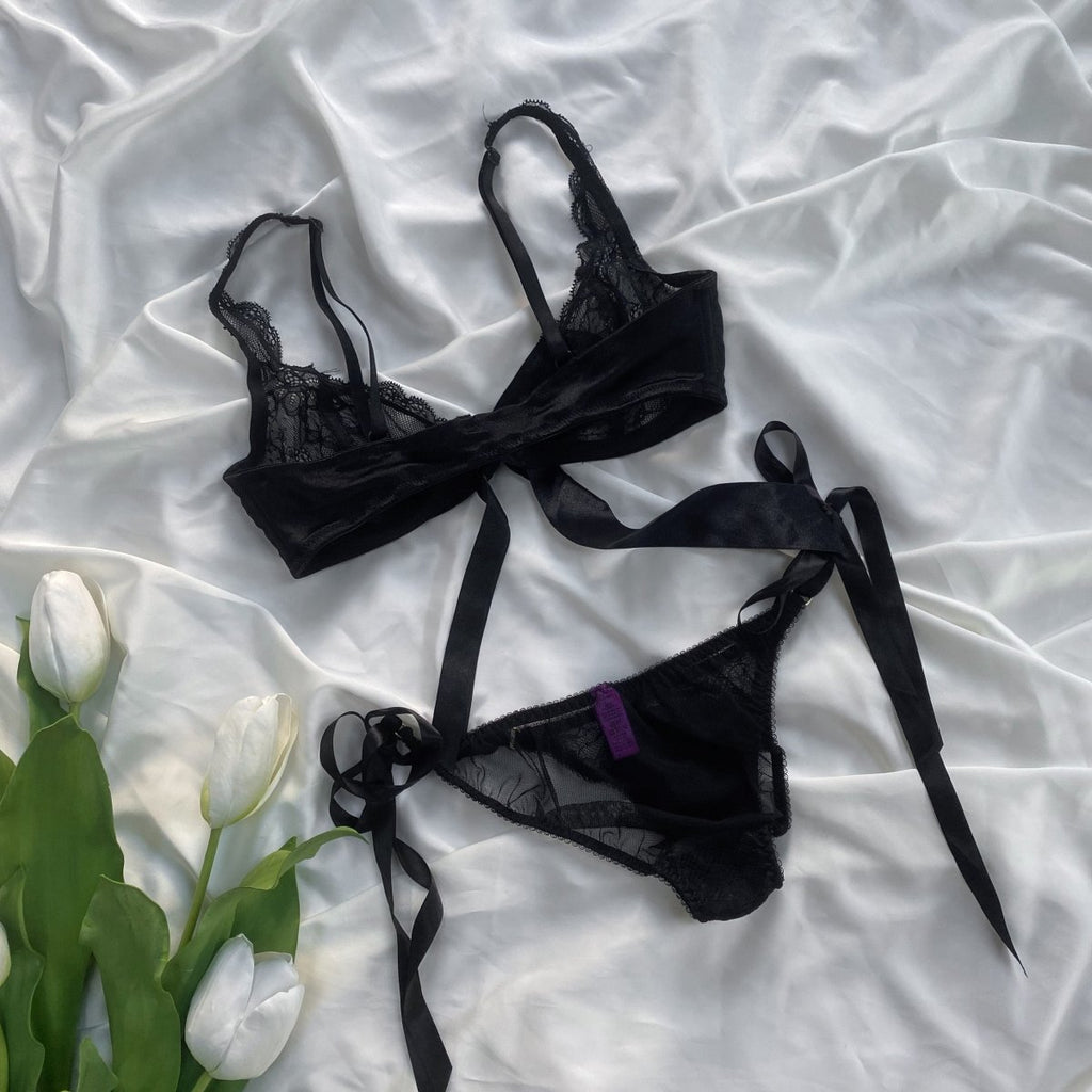 Ribbon Lingerie Set - Ani Vintage - Dublin Ireland